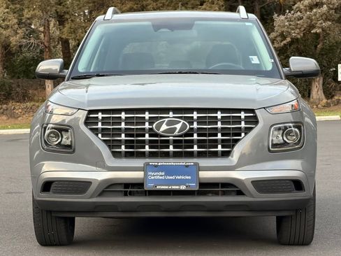 Certified 2023 Hyundai Venue SEL image 10