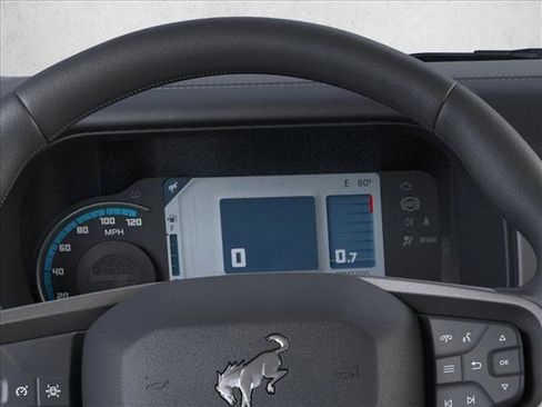 New 2025 Ford Bronco Outer Banks w/ Sasquatch Package image 10