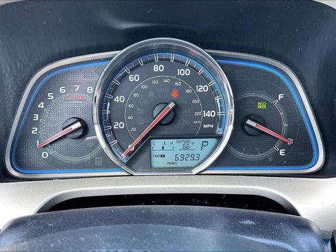 Used 2014 Toyota RAV4 Limited w/ Technology Package FWD image 12