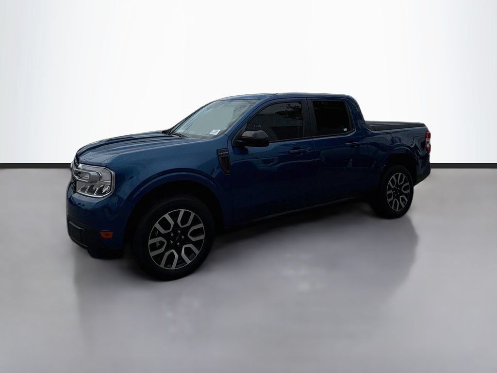Used 2024 Ford Maverick Lariat w/ 4K Tow Package AWD/4WD image 1