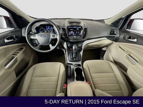 Used 2015 Ford Escape SE w/ Equipment Group 201A AWD/4WD image 36