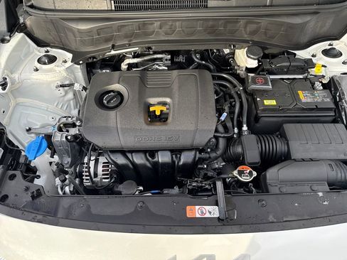 New 2026 Kia Seltos EX image 14