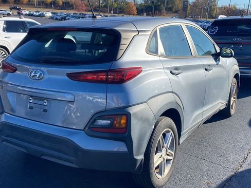 Used 2021 Hyundai Kona SE image 6