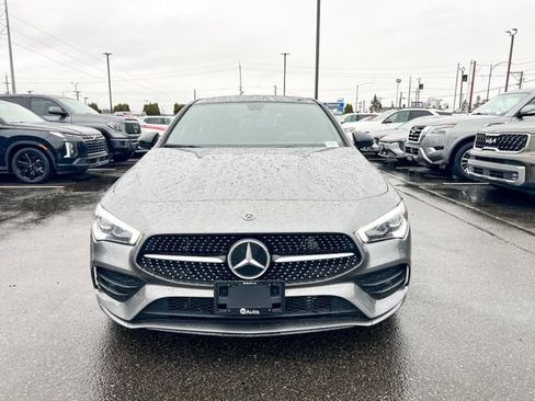 Used 2022 Mercedes-Benz CLA 250 4MATIC image 4