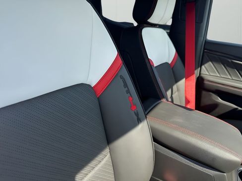 New 2026 GMC Canyon AT4X image 17