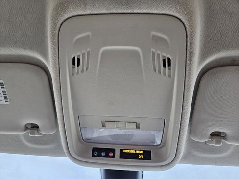 Used 2017 Chevrolet Cruze LS image 17