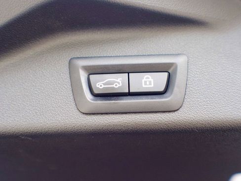 Used 2022 BMW X5 xDrive45e image 56