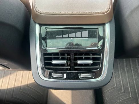 Used 2018 Volvo XC90 T6 Inscription w/ Convenience Package AWD/4WD image 17