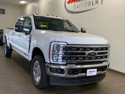 New 2026 Ford F350 Lariat w/ Lariat Ultimate Package image 2