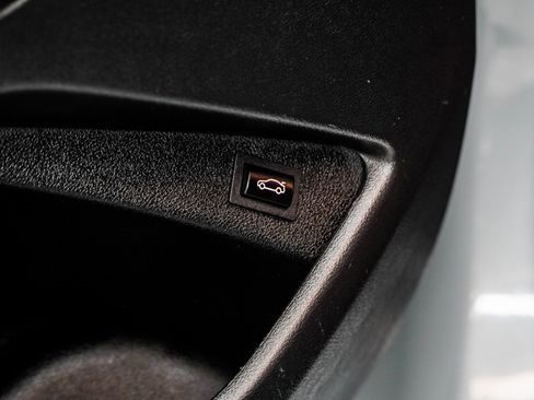 Used 2024 BMW M2 w/ Lighting Package image 45