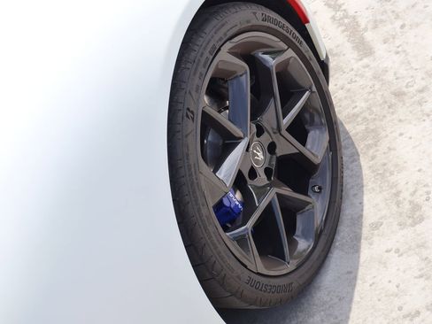 Used 2022 Maserati MC20 Coupe RWD image 40