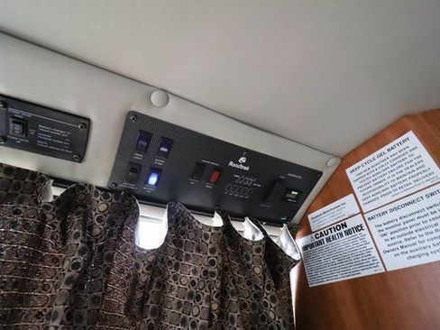 Used 2014 Mercedes-Benz Sprinter 3500 image 40