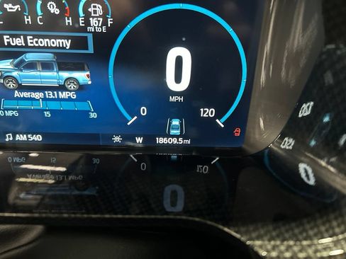 Used 2022 Ford F150 Lariat w/ Equipment Group 502A High AWD/4WD image 16