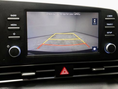 Certified 2023 Hyundai Elantra SEL image 2