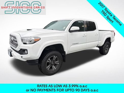 Used 2017 Toyota Tacoma TRD Sport AWD/4WD image 1