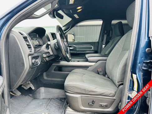 Used 2020 RAM 2500 Big Horn w/ Level 1 Equipment Group image 3