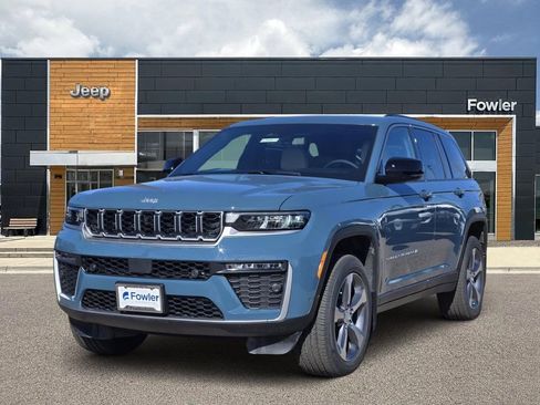 New 2026 Jeep Grand Cherokee Limited w/ Luxury Tech Group II AWD/4WD image 1