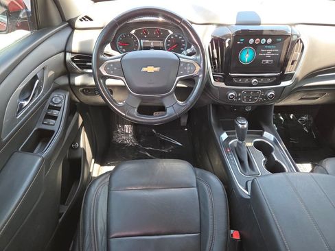 Used 2019 Chevrolet Traverse LT FWD image 28