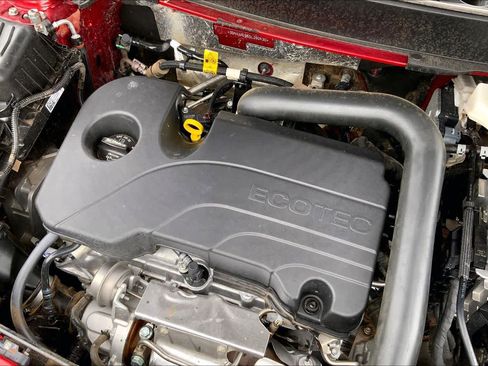 Used 2025 Chevrolet Equinox LT FWD image 32