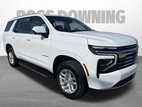 Used 2025 Chevrolet Tahoe LT RWD image 3