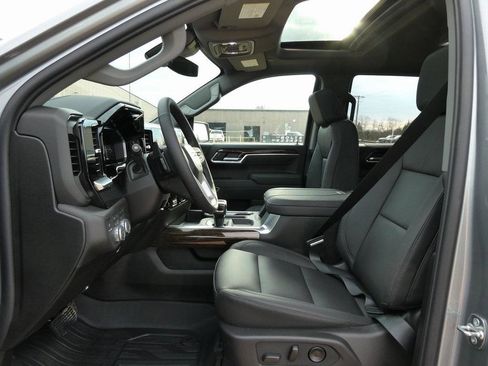 New 2026 GMC Sierra 1500 Elevation w/ Elevation Premium Package image 19