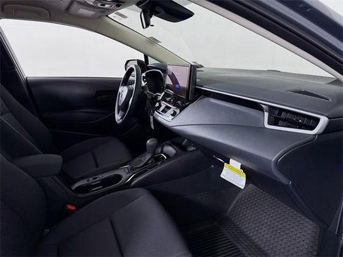 Certified 2025 Toyota Corolla LE image 26