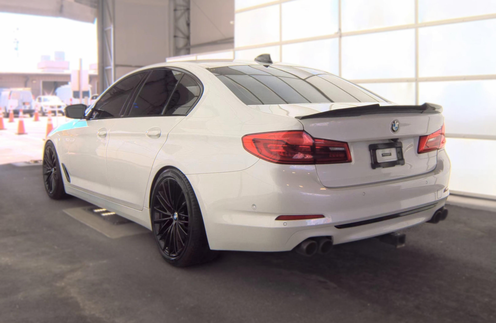 Used 2020 BMW 540i w/ Premium Package RWD image 5