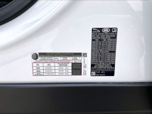 New 2026 Land Rover Range Rover SE AWD/4WD image 8