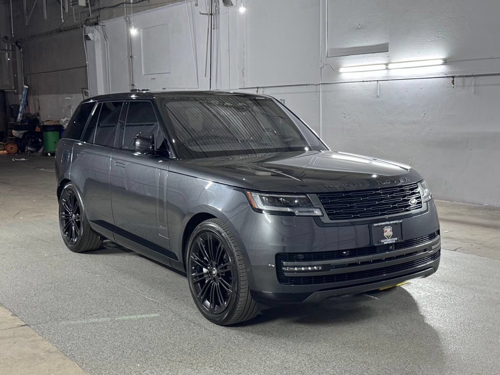 Used 2023 Land Rover Range Rover SE AWD/4WD image 5