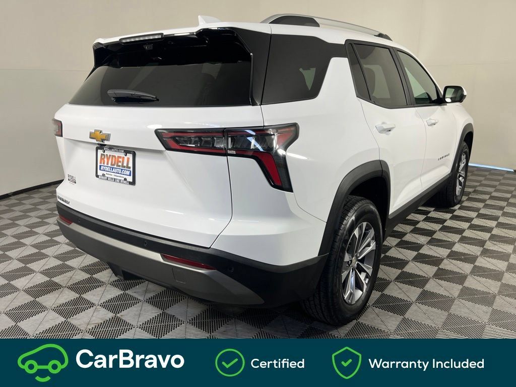 Used 2025 Chevrolet Equinox LT w/ Convenience Package II FWD image 5