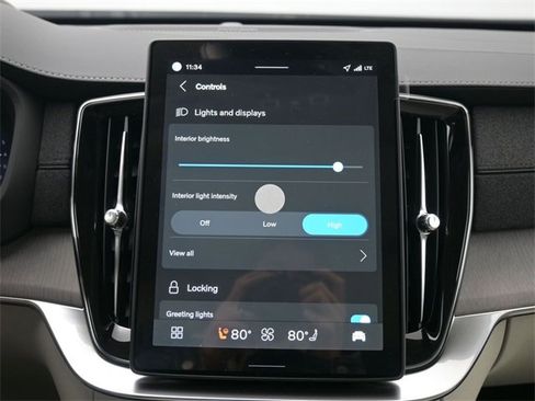 New 2026 Volvo XC90 B6 Ultra image 17