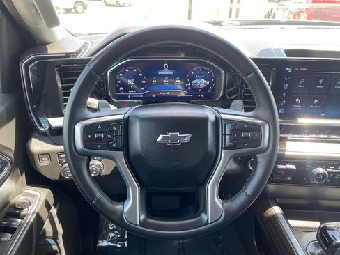 Used 2023 Chevrolet Silverado 1500 RST AWD/4WD image 14