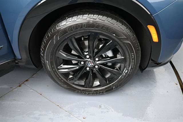 Used 2026 Buick Envista Sport Touring w/ Convenience I Package FWD image 20