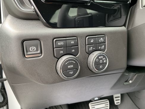 New 2025 Chevrolet Silverado 1500 RST image 17