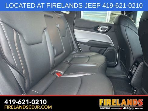 Used 2024 Jeep Compass Limited image 14