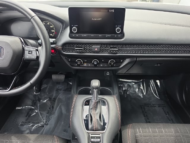 Used 2025 Honda HR-V Sport image 14