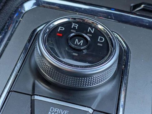 Used 2020 Ford Expedition XLT w/ Equipment Group 202A RWD image 8