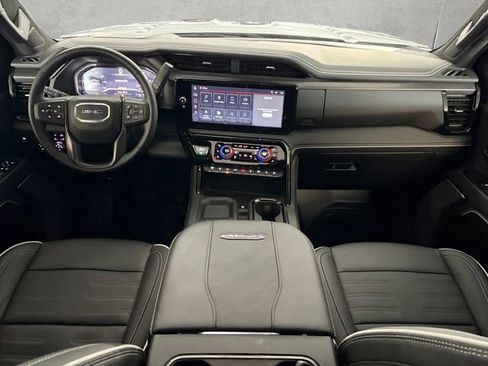 Used 2025 GMC Sierra 2500 AT4X image 20