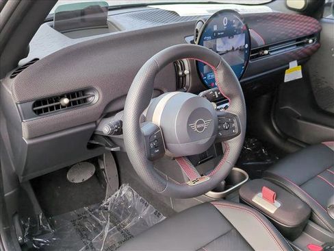 New 2026 MINI Cooper S image 3