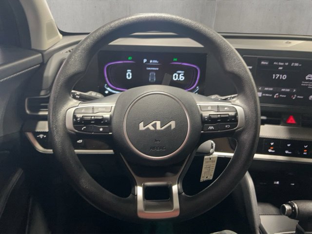 Used 2023 Kia Sportage LX AWD/4WD image 34