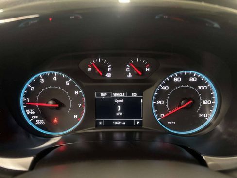 Used 2021 Chevrolet Traverse LS AWD/4WD image 37