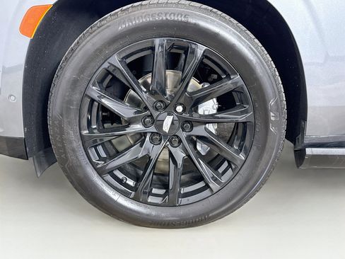 Used 2021 Cadillac Escalade Premium Luxury w/ Driver Assist Tech Package AWD/4WD image 37