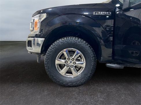 Used 2019 Ford F150 XLT w/ Equipment Group 302A Luxury image 14