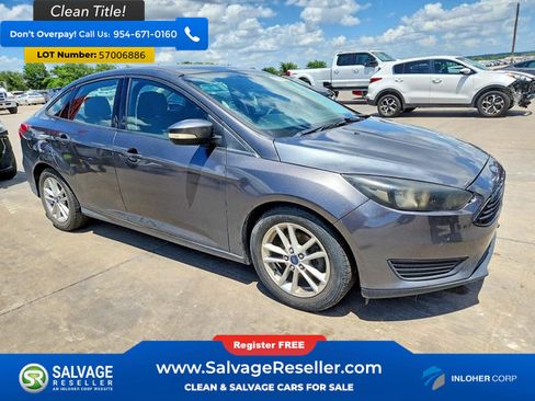 Used 2015 Ford Focus SE FWD image 5