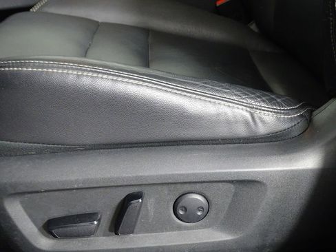 Used 2021 Nissan Rogue SL image 22