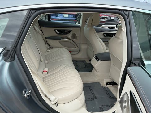 Used 2023 Mercedes-Benz EQS 450+ 450+ - NEW $112,360.00 w/ AMG Line Exterior Package image 24