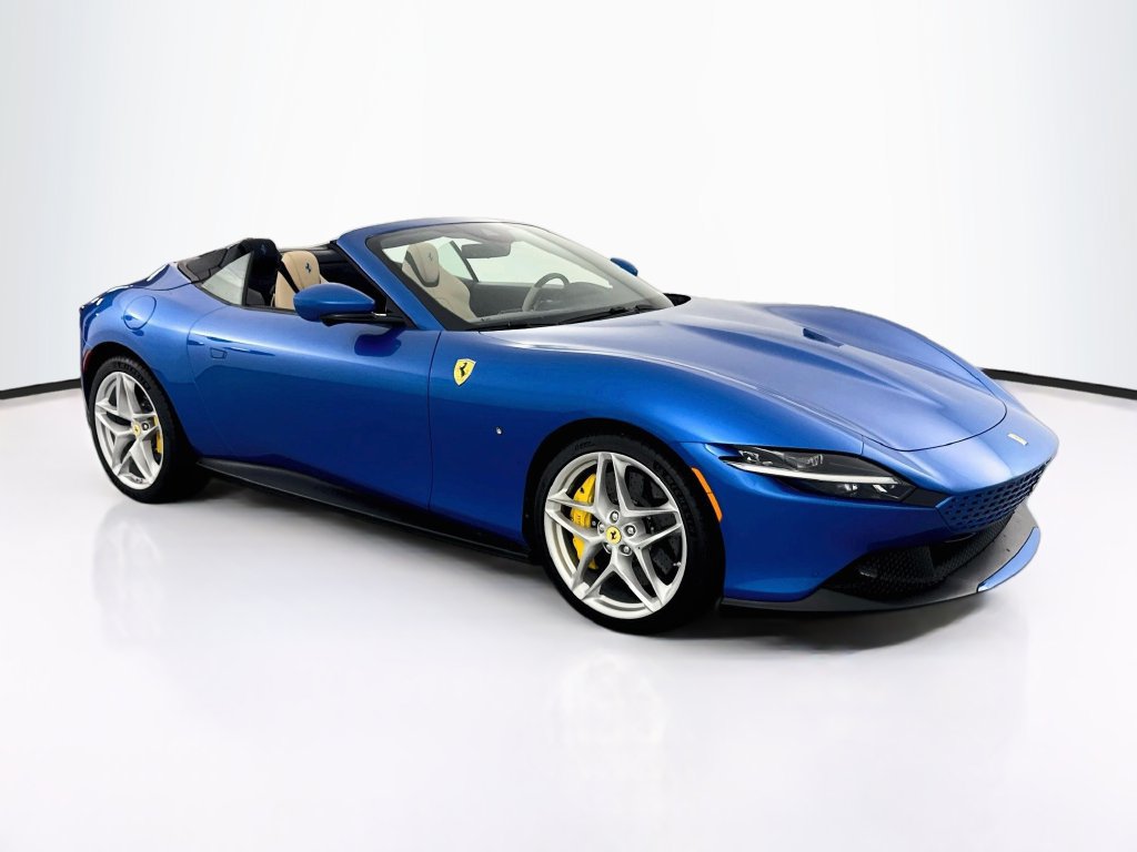 Used 2026 Ferrari Roma Spider RWD image 3