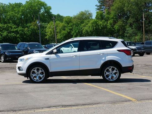 Certified 2019 Ford Escape Titanium AWD/4WD image 5