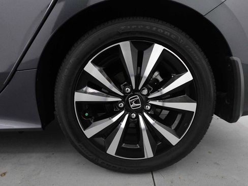 Used 2024 Honda Civic EX image 9