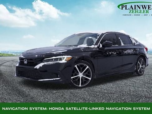 Used 2022 Honda Civic Touring image 1